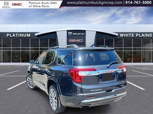 Used 2022 GMC Acadia Denali w/ Denali Technology Package image 5