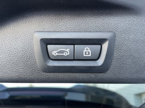 Used 2023 BMW X5 M Base w/ Competition Package image 36