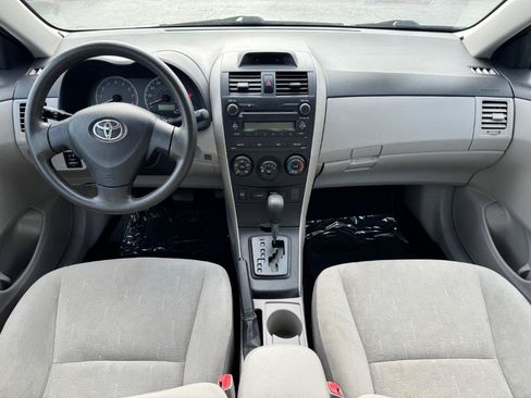 Used 2012 Toyota Corolla L FWD image 22