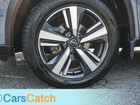 Used 2023 Nissan Rogue SL w/ SL Premium Package FWD image 16