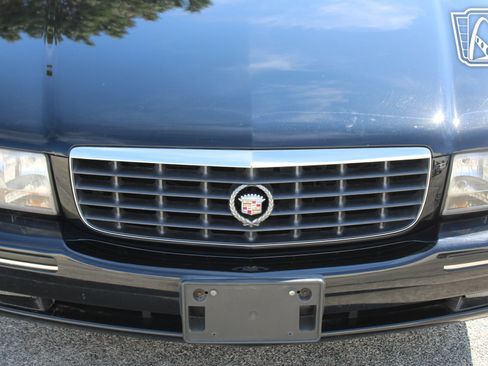 Used 1999 Cadillac De Ville Concours image 27