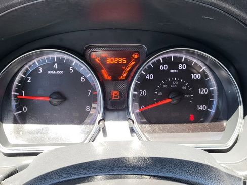 Used 2014 Nissan Versa Note SV FWD image 28