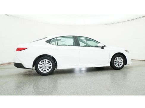 New 2026 Toyota Camry LE image 26