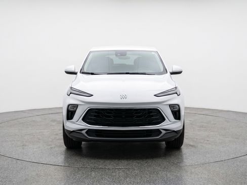 Used 2025 Buick Encore GX Preferred FWD image 2