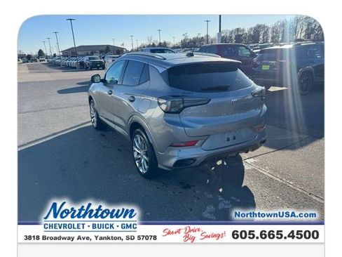 Used 2025 Buick Encore GX Avenir w/ Avenir Technology Package image 11