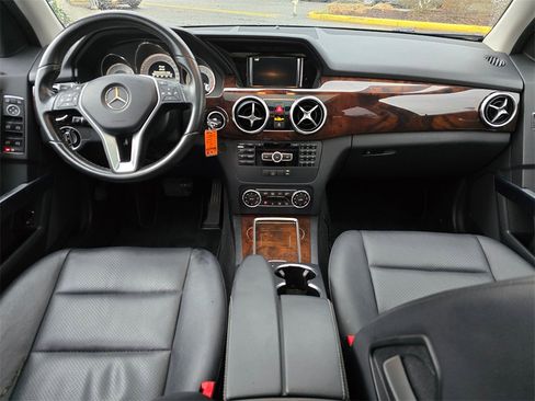 Used 2015 Mercedes-Benz GLK 350 4MATIC image 19