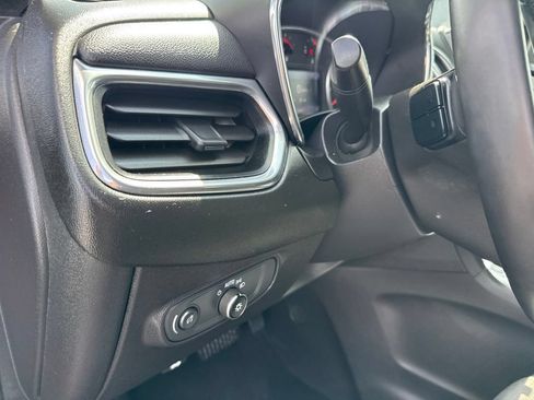 Certified 2019 Chevrolet Equinox LT AWD/4WD image 16