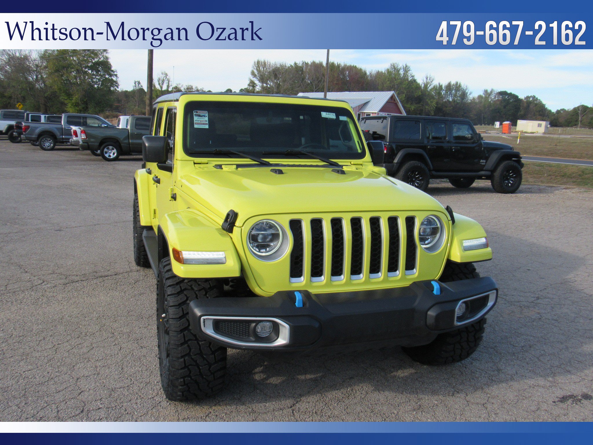 Used 2022 Jeep Wrangler Unlimited Sahara w/ Cold Weather Group AWD/4WD image 19