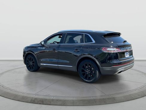 Used 2023 Lincoln Nautilus Reserve w/ Monochromatic Package AWD/4WD image 6