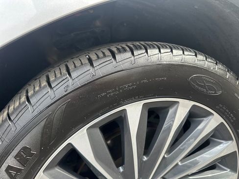 Used 2024 Hyundai Palisade Calligraphy image 13