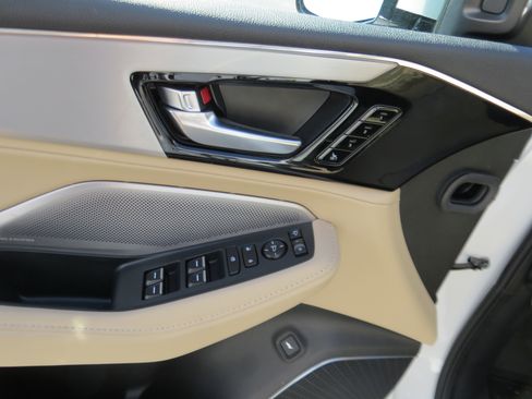 Used 2026 Acura MDX FWD w/ Technology Package image 15