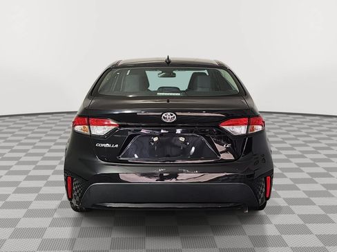 Used 2021 Toyota Corolla LE FWD image 7