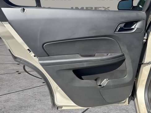 Used 2016 Chevrolet Equinox LT FWD image 22