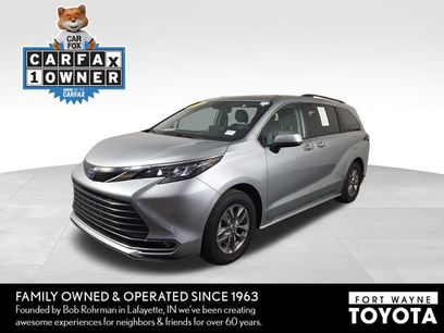 Used 2024 Toyota Sienna XLE