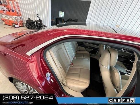 Used 2017 Lincoln Continental Reserve w/ Climate Package FWD image 7