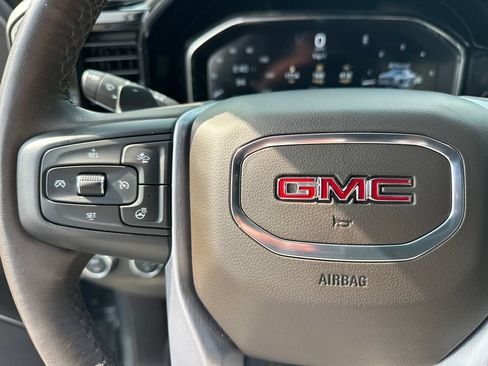 Used 2023 GMC Sierra 1500 SLT w/ SLT Premium Package AWD/4WD image 26