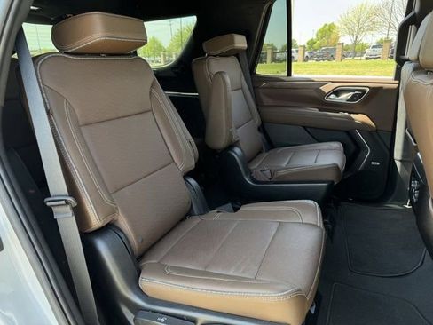 Used 2023 Chevrolet Tahoe High Country image 33