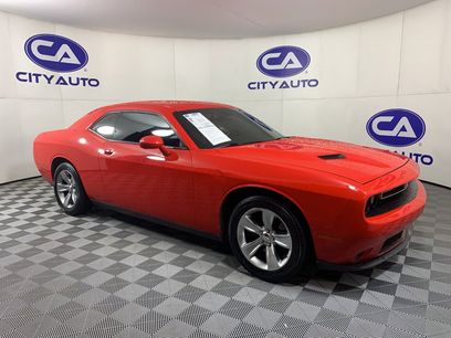 Used 2015 Dodge Challenger SXT w/ Driver Convenience Group