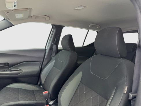 Used 2020 Nissan Kicks S FWD image 15