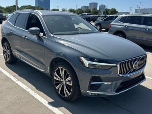 Used 2023 Volvo XC60 B5 Plus FWD image 4