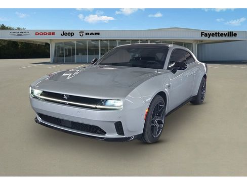 Used 2024 Dodge Charger R/T w/ Plus Group image 7