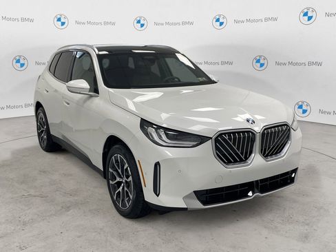 New 2026 BMW X3 xDrive30 w/ Premium Package image 7
