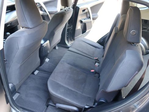 Used 2016 Toyota RAV4 LE FWD image 21