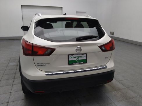 Used 2019 Nissan Rogue Sport SV FWD image 6