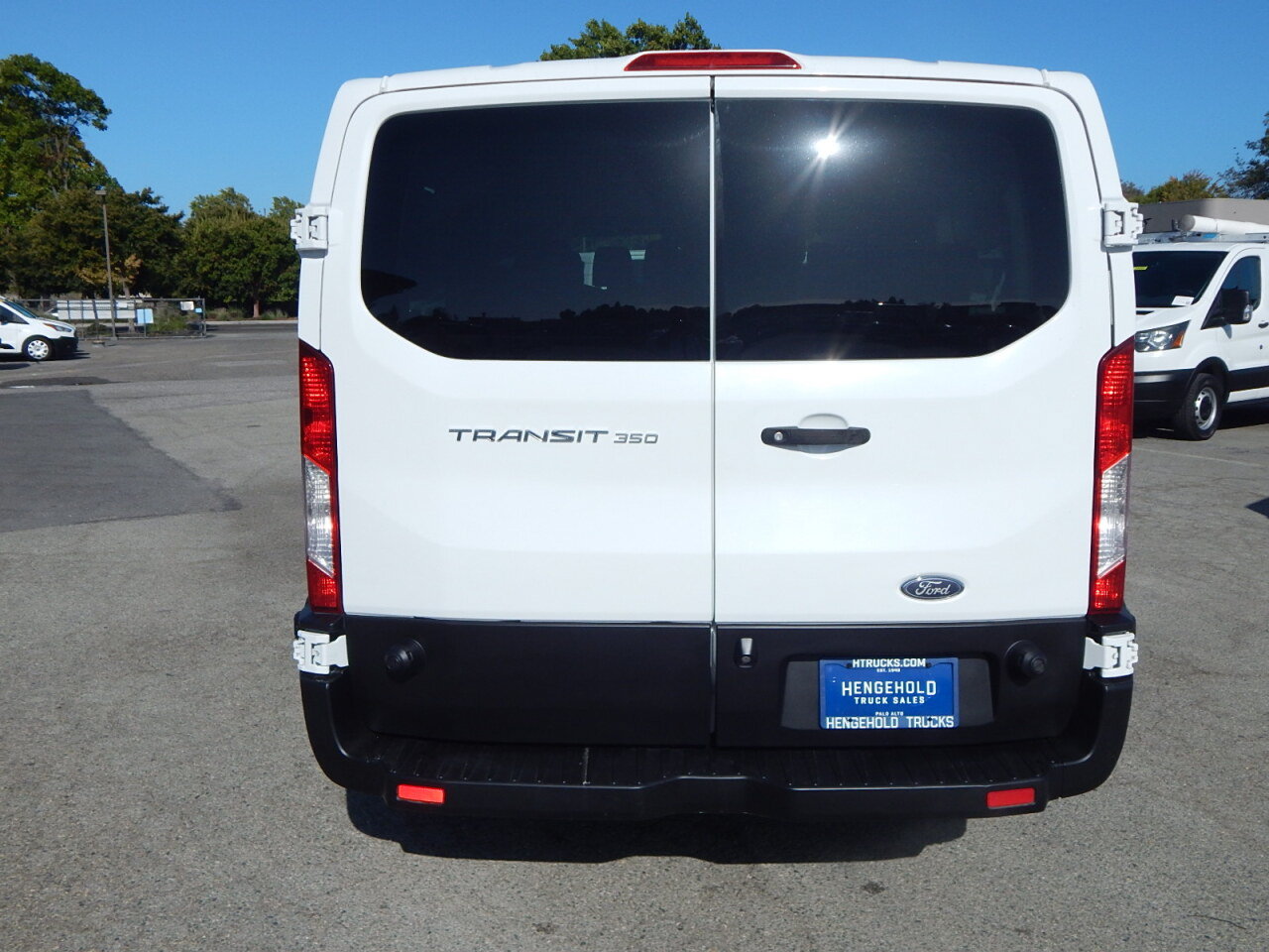 Used 2018 Ford Transit 350 XL RWD image 7