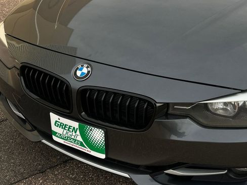 Used 2014 BMW 328i xDrive Sedan image 16