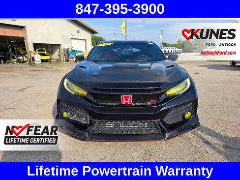 Used 2018 Honda Civic Type R image 2