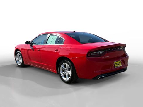 Used 2022 Dodge Charger SXT w/ Leather Interior Group image 3