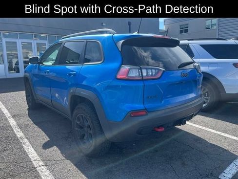 Used 2020 Jeep Cherokee Trailhawk AWD/4WD image 5
