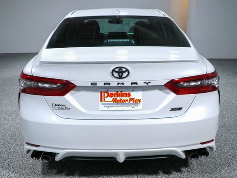 Used 2023 Toyota Camry XSE FWD image 8