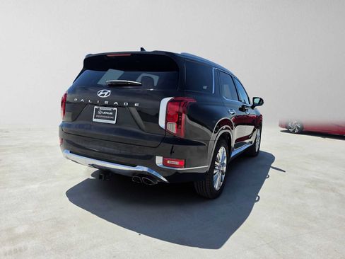 Used 2020 Hyundai Palisade Limited FWD image 3