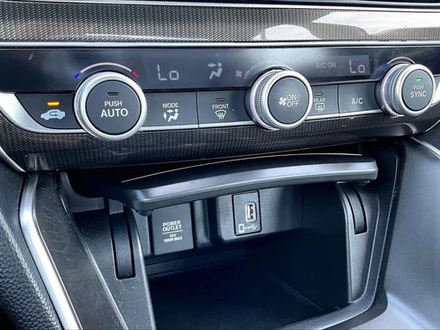 Used 2019 Honda Accord Sport image 32