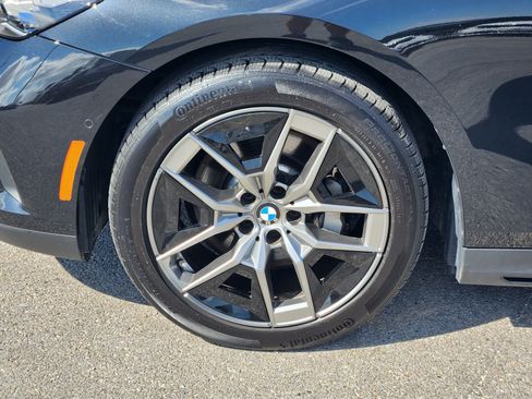 Used 2026 BMW 530i xDrive AWD/4WD image 10