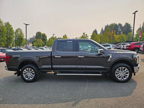 Used 2024 Ford F150 Lariat w/ Equipment Group 502A High AWD/4WD image 4