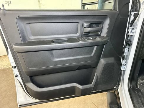 New 2026 RAM 2500 Tradesman AWD/4WD image 18