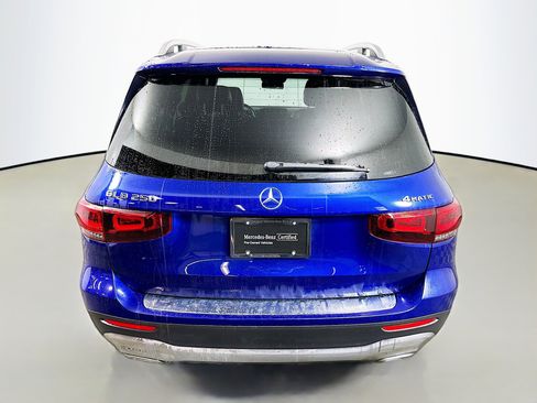 Certified 2021 Mercedes-Benz GLB 250 4MATIC image 6