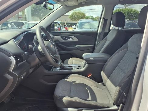Used 2021 Chevrolet Traverse LS w/ LPO, Floor Liner Package FWD image 17