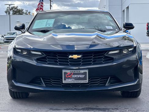 Used 2020 Chevrolet Camaro LT image 9