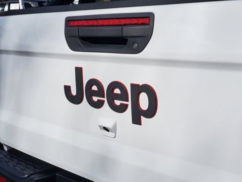 Certified 2020 Jeep Gladiator Rubicon image 27