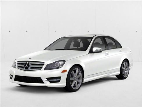 Used 2010 Mercedes-Benz C 300 Sport image 1