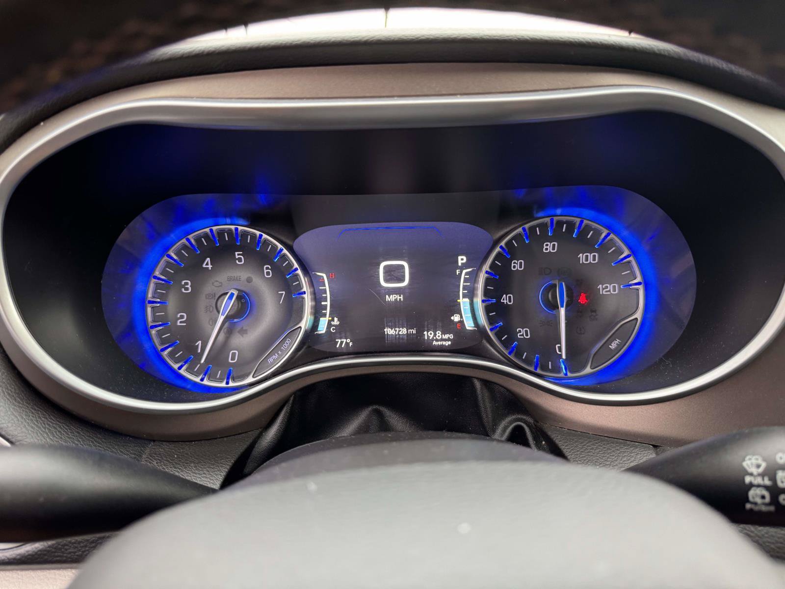 Used 2018 Chrysler Pacifica Touring-L Plus FWD image 22