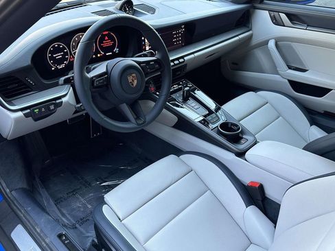 Used 2026 Porsche 911 Carrera RWD image 11