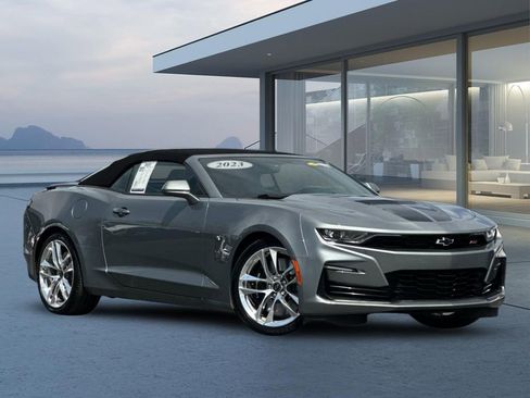 Used 2023 Chevrolet Camaro SS RWD image 10