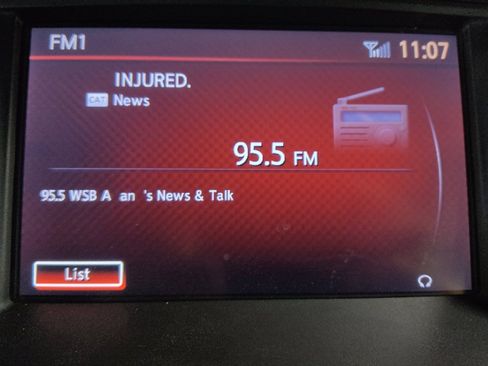 Used 2017 Nissan Armada Platinum w/ Interior Lighting Package AWD/4WD image 25