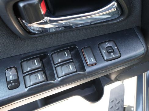 Used 2012 GMC Canyon SLE AWD/4WD image 13