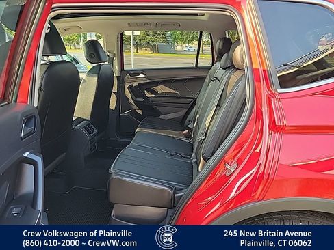 Certified 2023 Volkswagen Tiguan SE w/ Panoramic Sunroof Package AWD/4WD image 14